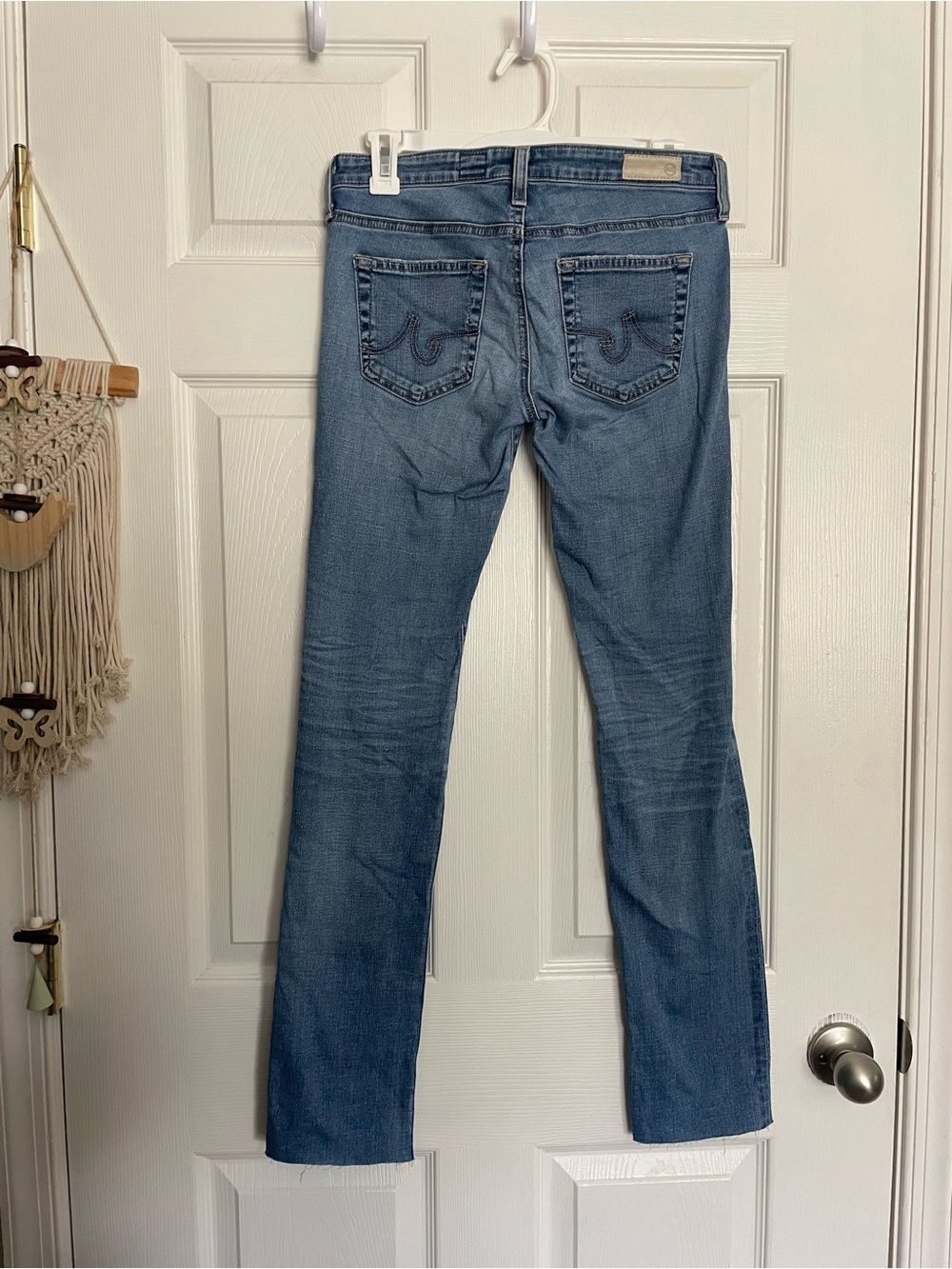 AG Denim Women’s size 26R Aubrey Skinny Straight Blue Jeans